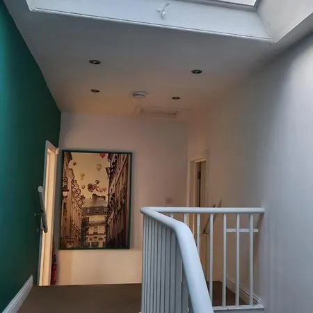 Romantic In The Heart Of Apartment